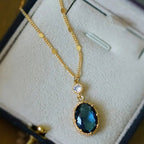 Naszyjnik Thessia Lunebray | Złoto